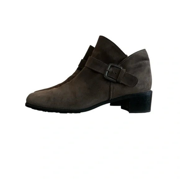 STUART WEITZMAN Brown Suede Ankle Boots - Picture 9 of 12